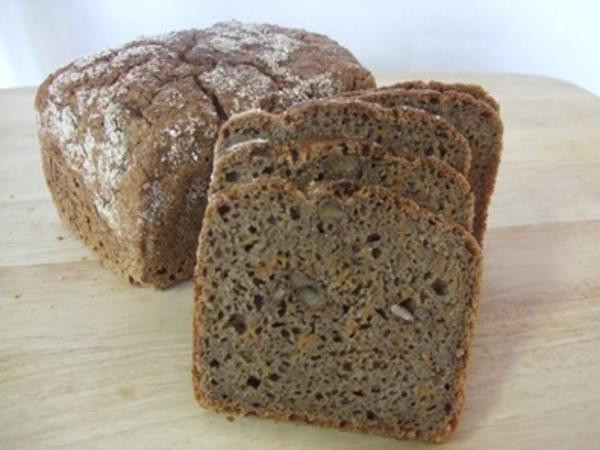 Produktfoto zu Möhre-Walnuss-Brot vom Backhaus 500g